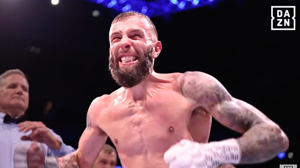 Anthony Cacace Becomes Two-Time World Champion Over Dickens